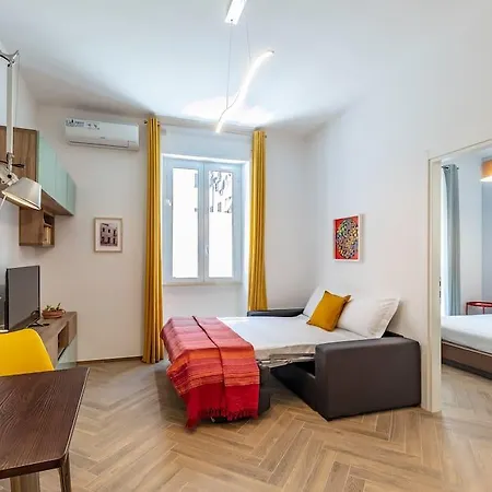 Nice Flat Few Metro Stops From San Giovanni Apartament *